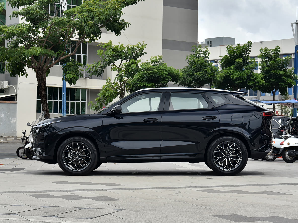 Changan UNI-Z 5