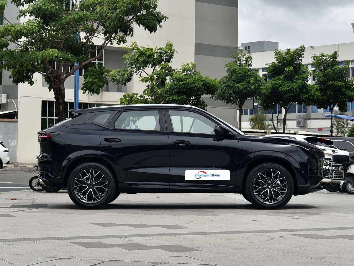 Changan UNI-Z 9