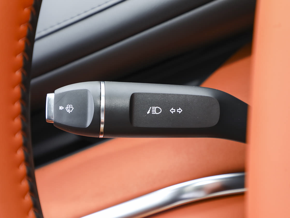 NEVO Q07 12