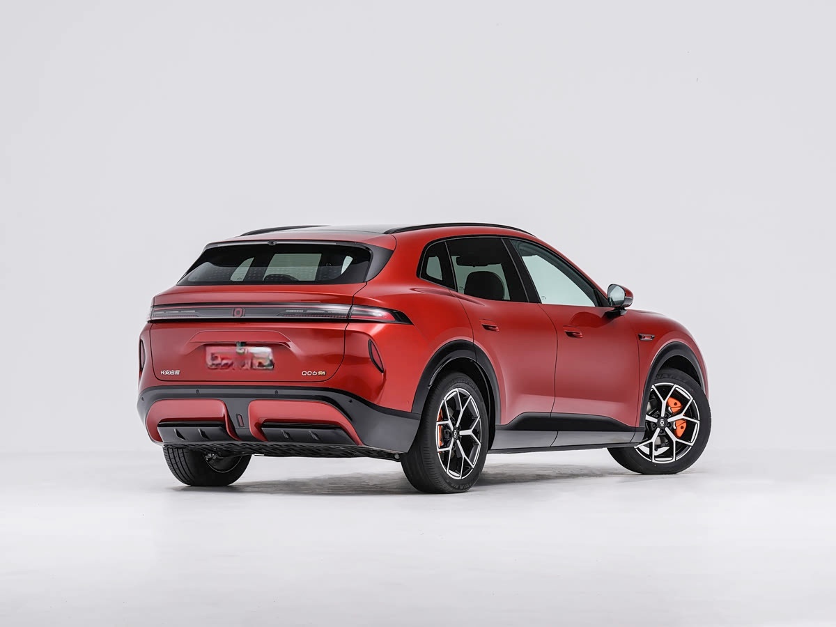NEVO Q06 8