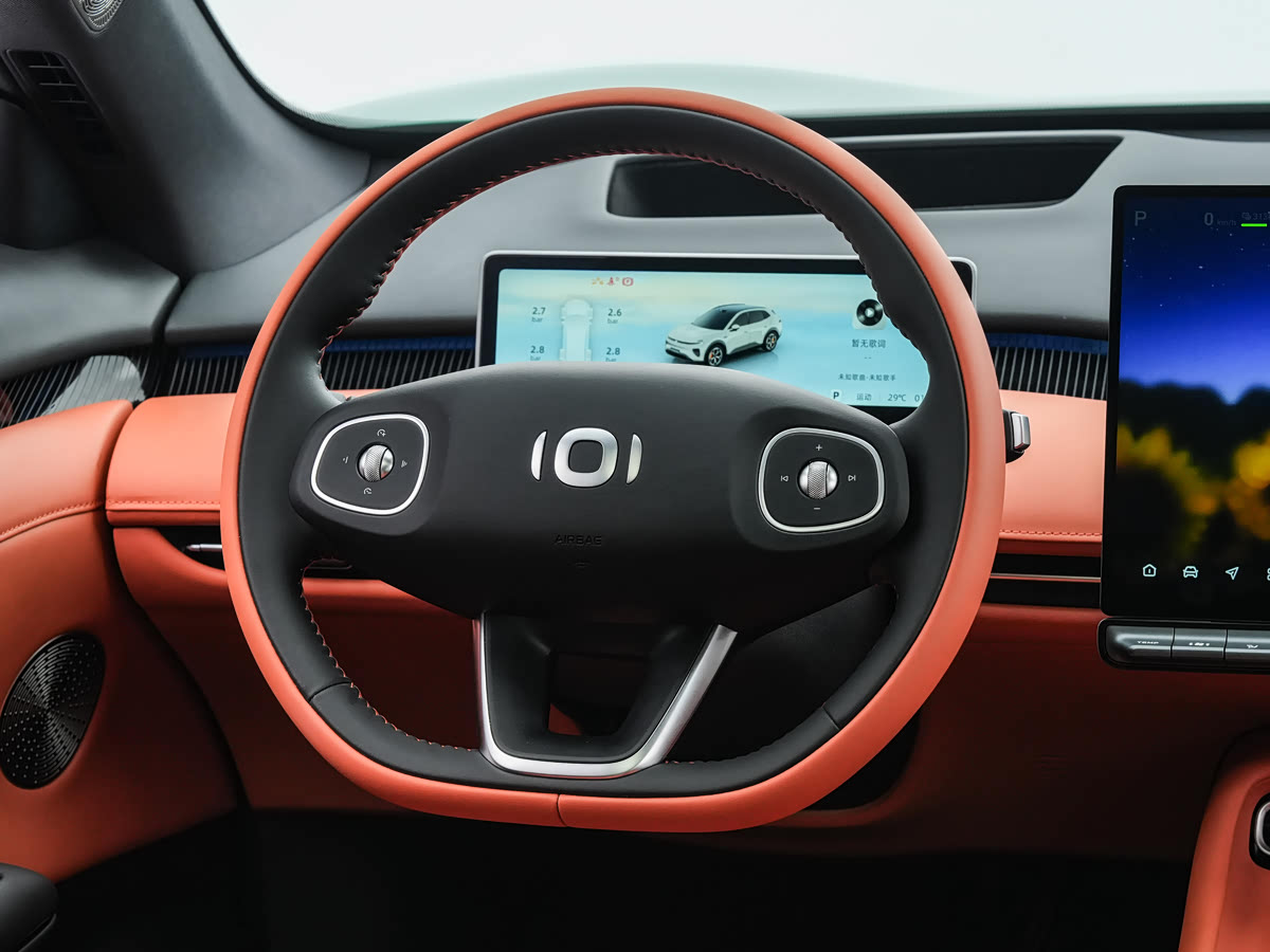 NEVO Q06 8